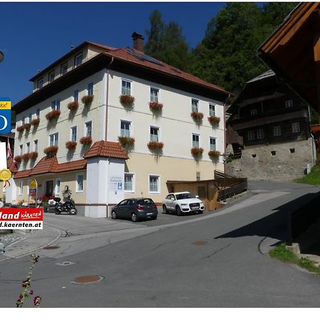 Hotel Kirchenwirt Bad Kleinkirchheim Exteriör bild