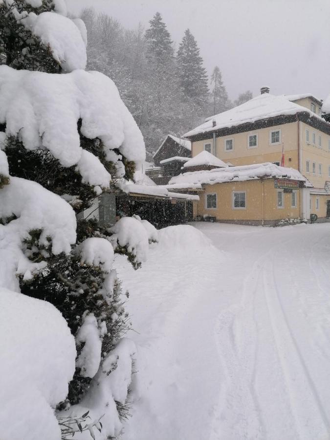Hotel Kirchenwirt Bad Kleinkirchheim Exteriör bild