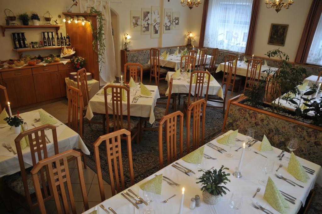 Hotel Kirchenwirt Bad Kleinkirchheim Exteriör bild