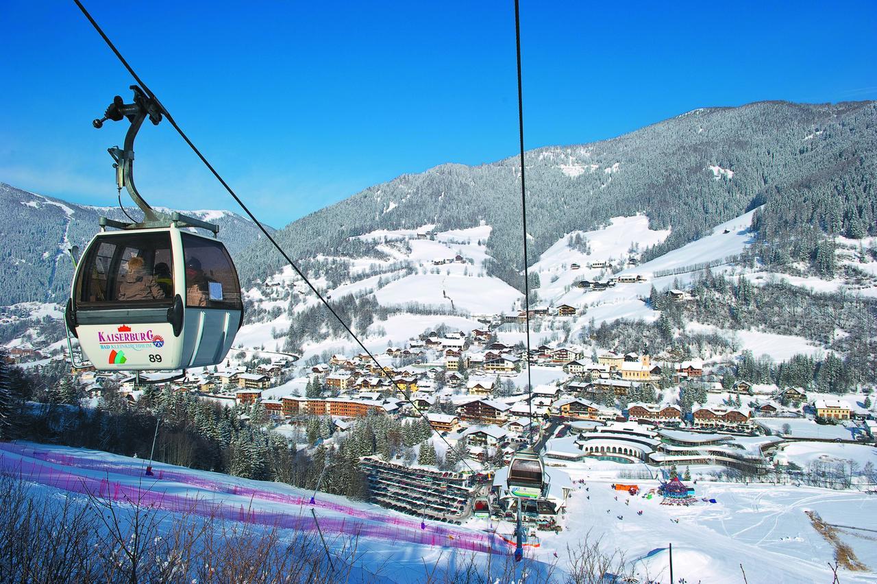 Hotel Kirchenwirt Bad Kleinkirchheim Exteriör bild